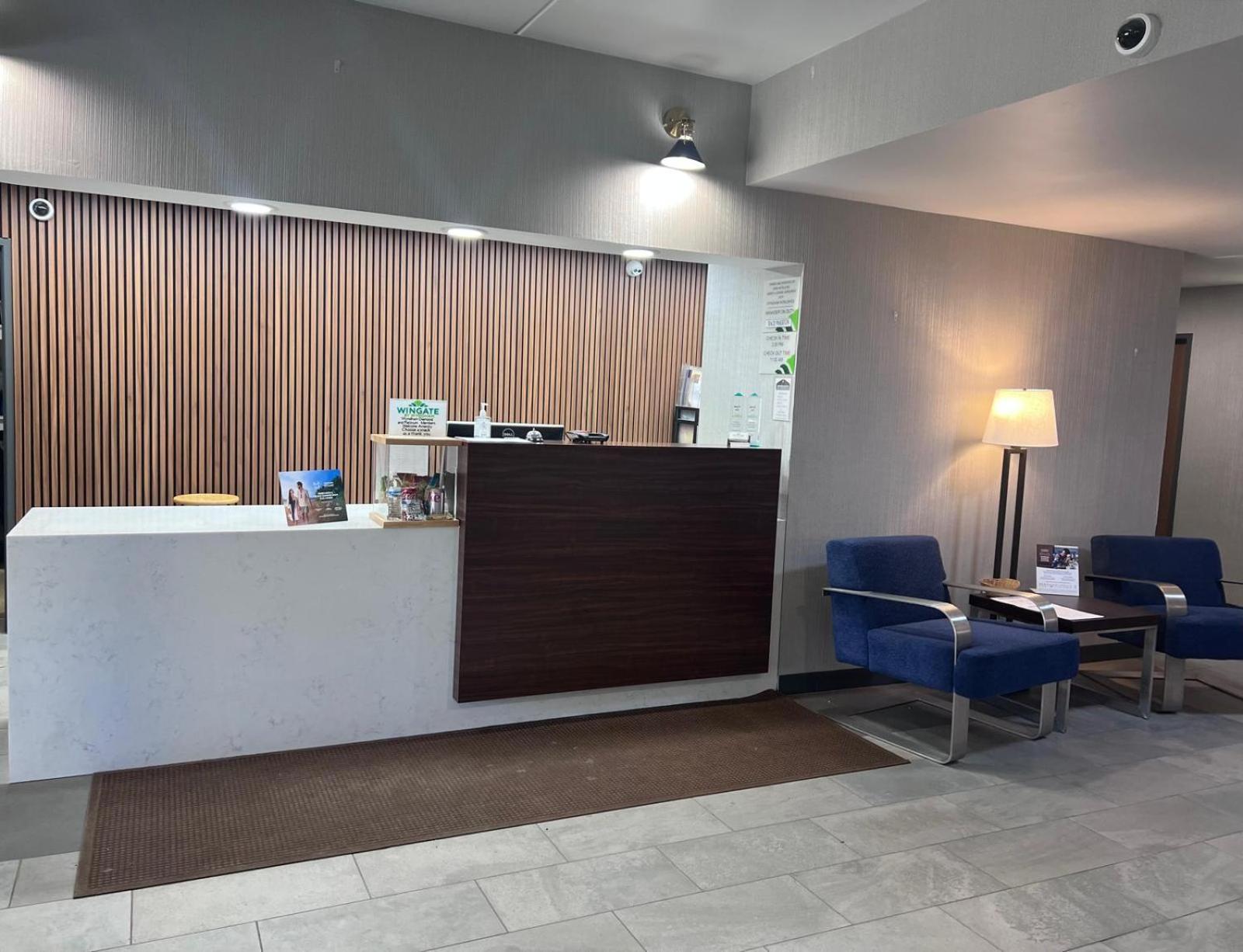 Wingate By Wyndham Clearfield Hotel Екстериор снимка