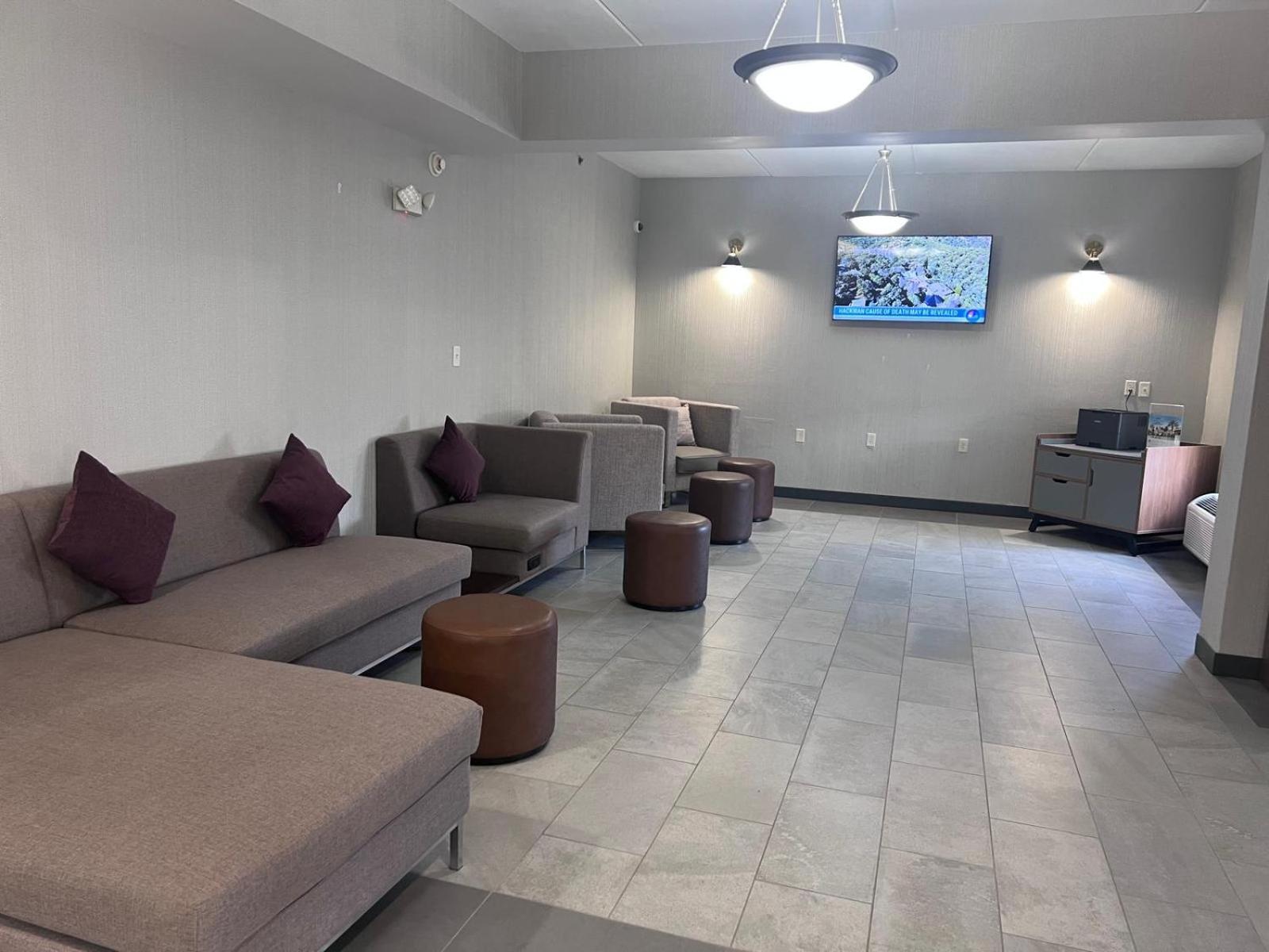 Wingate By Wyndham Clearfield Hotel Екстериор снимка